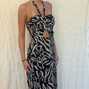 LUXXEL Maxi Dress